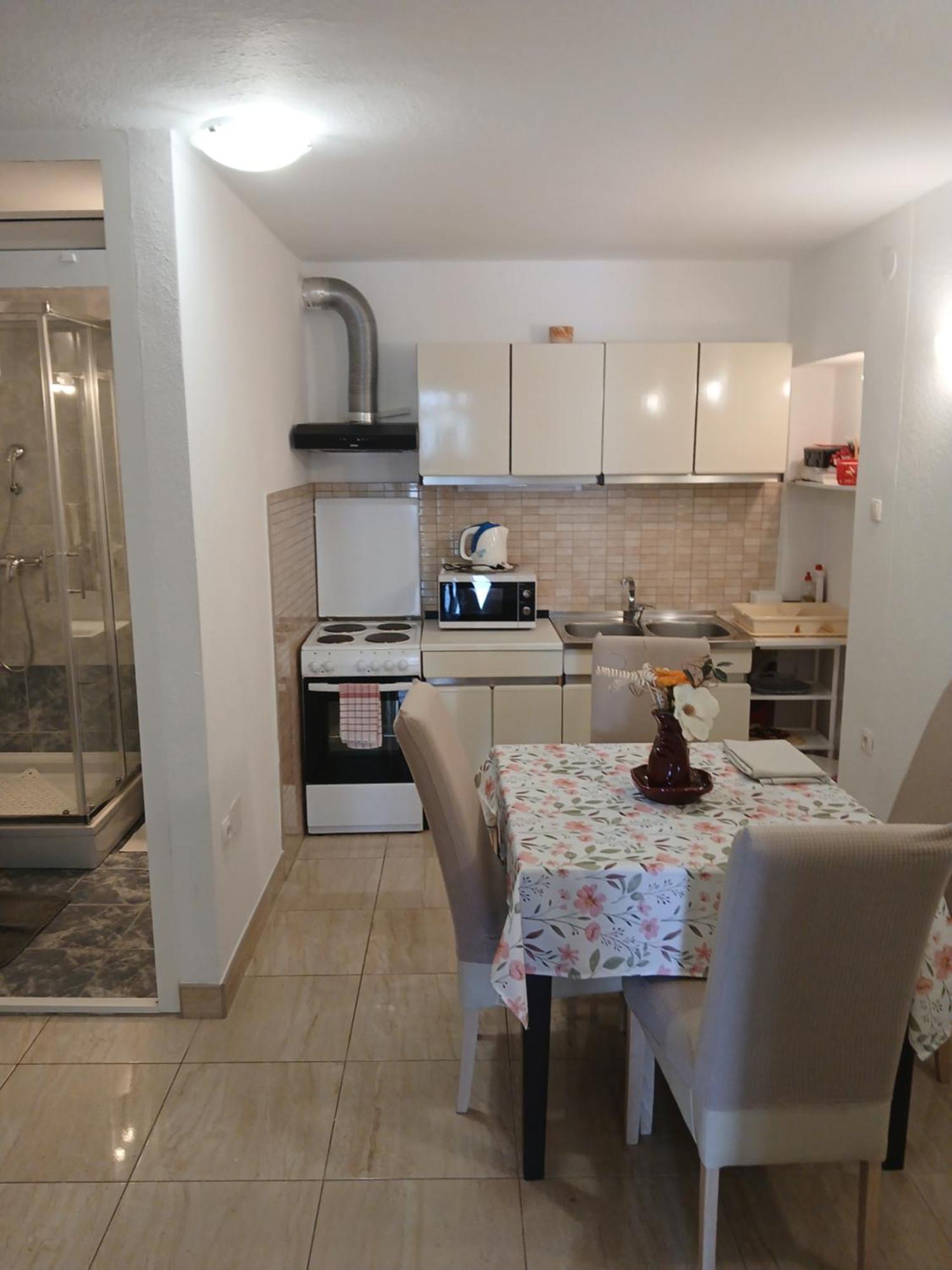 Apartments Andrijašević Makarska Buitenkant foto